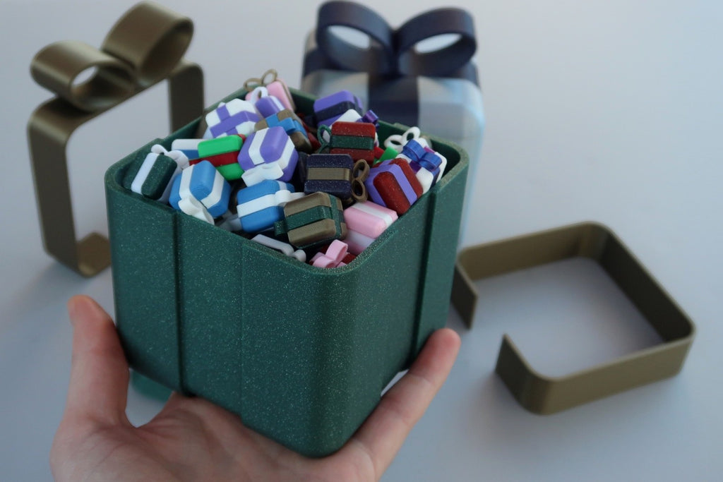 Mini Christmas Present Decorations, Snap-Together Gift Box Set | mw-original