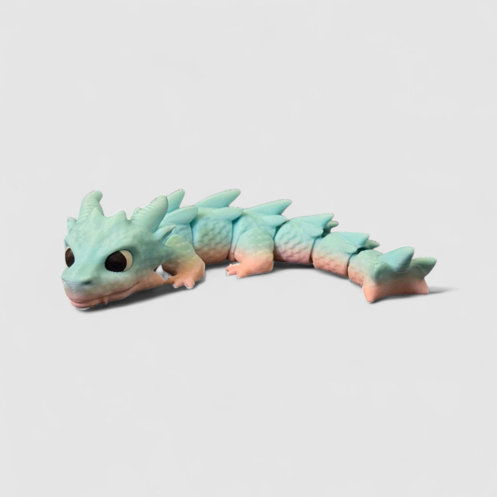 Horned Mini Dragon, 3D printed figure on grey background | sgc-photo-v1
